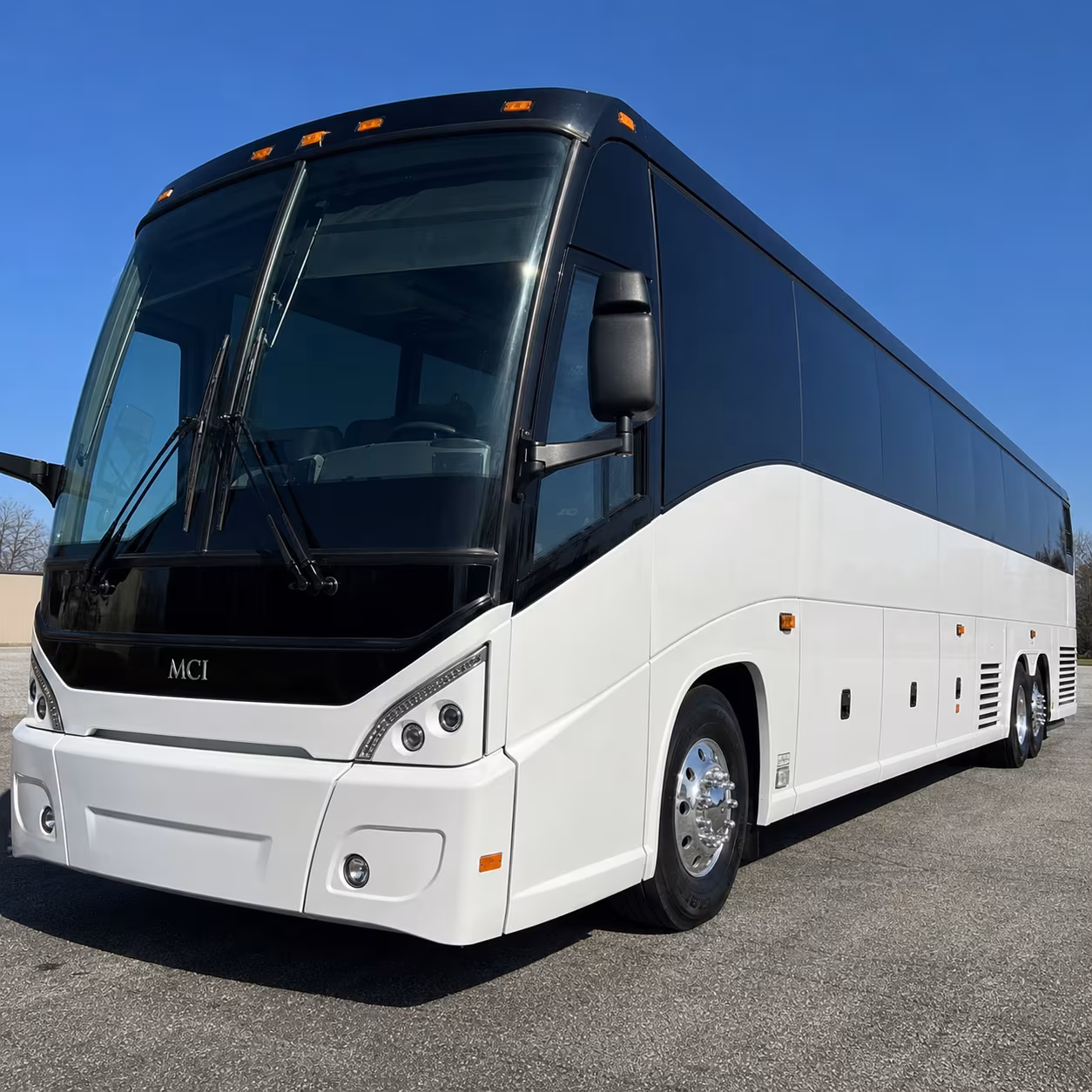 charter buses for large group wine tours along rancho california road