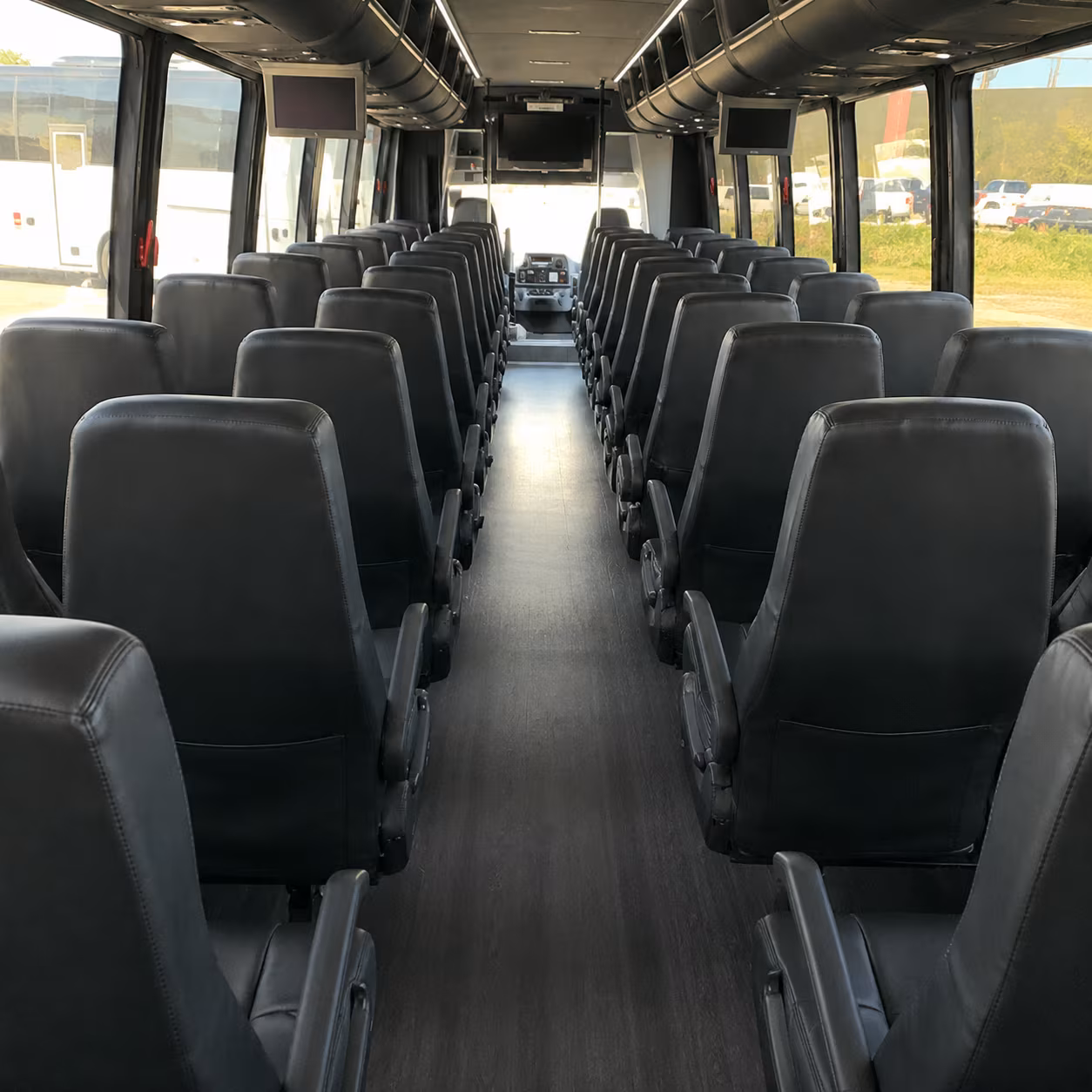 minibus rentals for smaller temecula prom groups and pre prom dinners