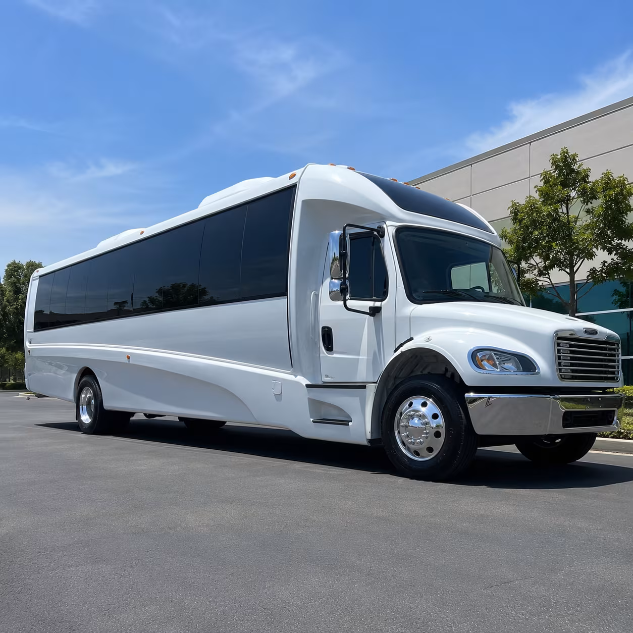 temecula 20 passenger minibus