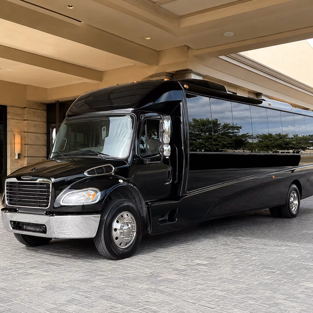 temecula 25 passenger minibus