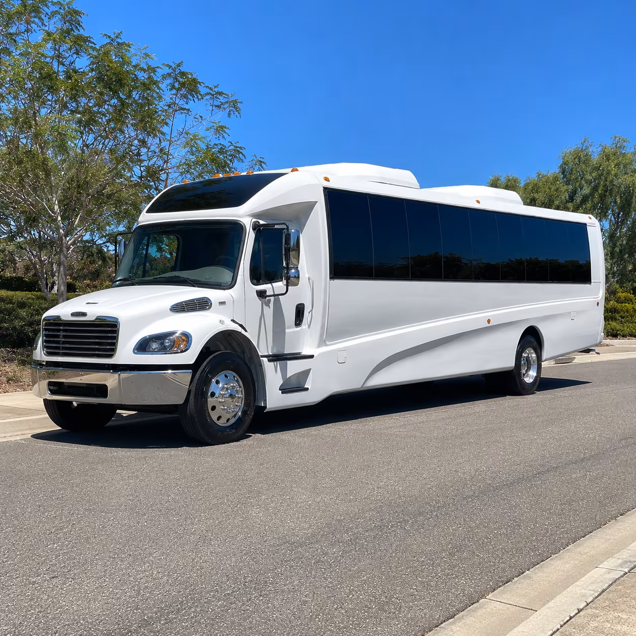 temecula 35 passenger minibus