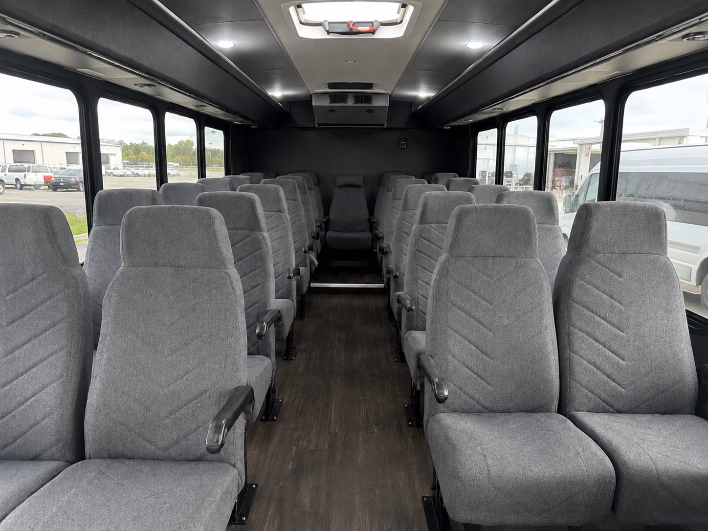 wedding guest shuttle buses between temecula hotels and ceremony venues