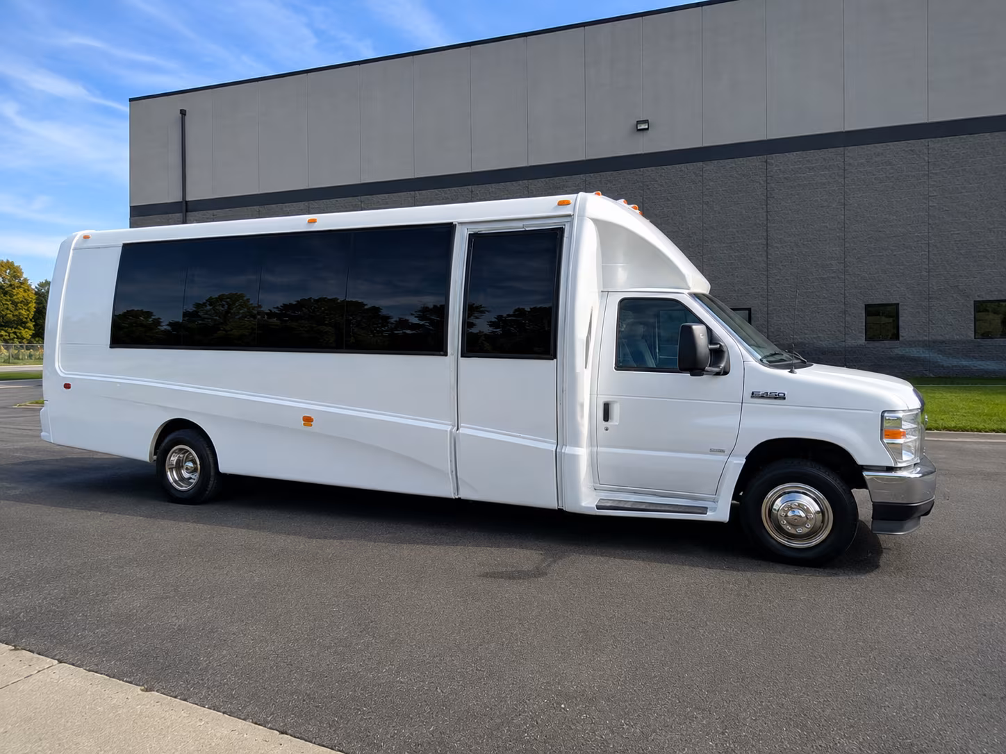 winery tour buses for temecula valley wine country